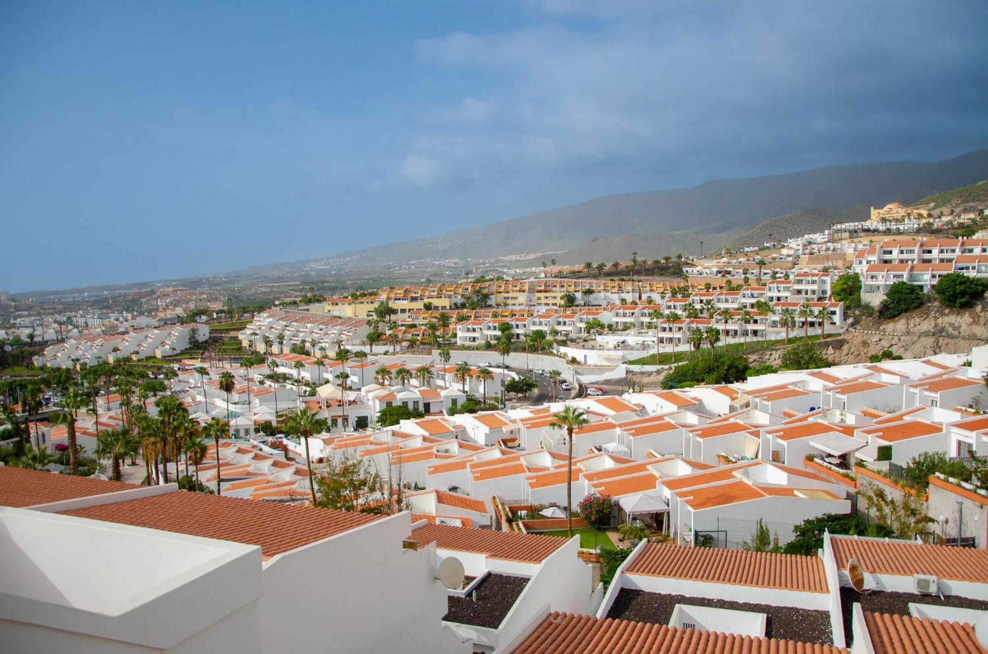 Island Village Paradise By Altamarhomes Costa Adeje  ภายนอก รูปภาพ